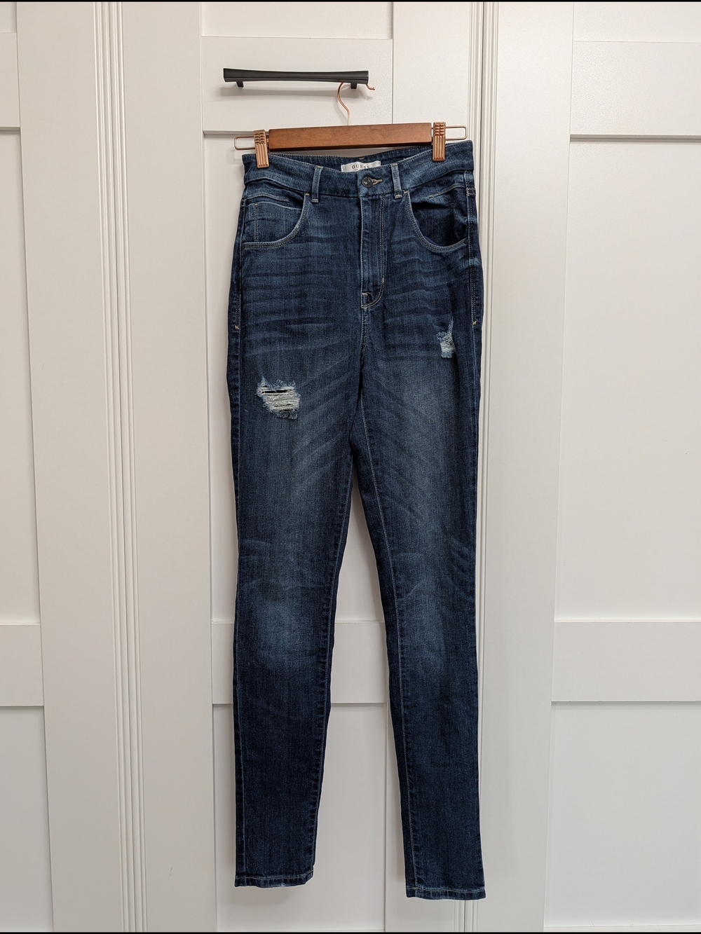 GUESS Women’s  Super High-Rise Skinny Distressed Jeans in Dark Blue 27